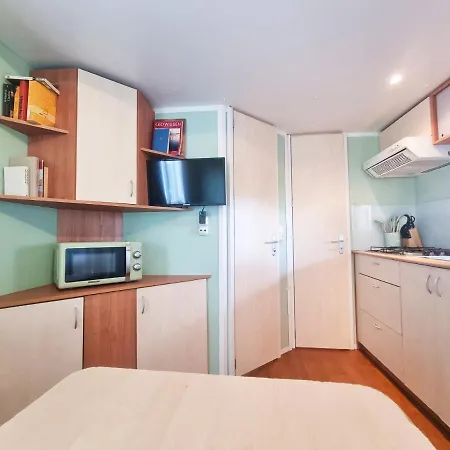 Bungalow Nomad Aventura L' Escala
