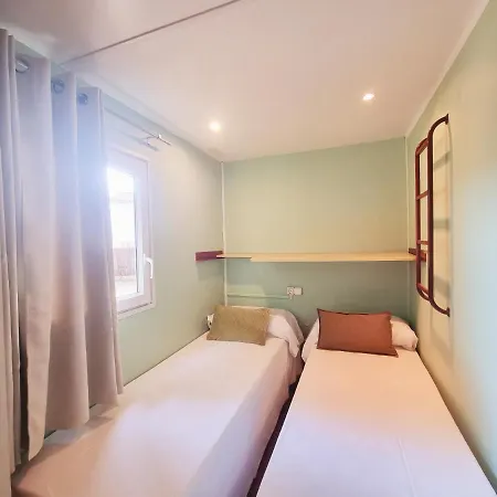 Bungalow Nomad Aventura Hébergement de vacances *