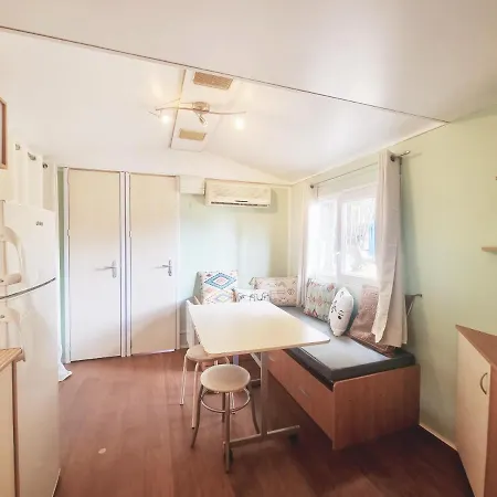 Bungalow Nomad Aventura L' Escala
